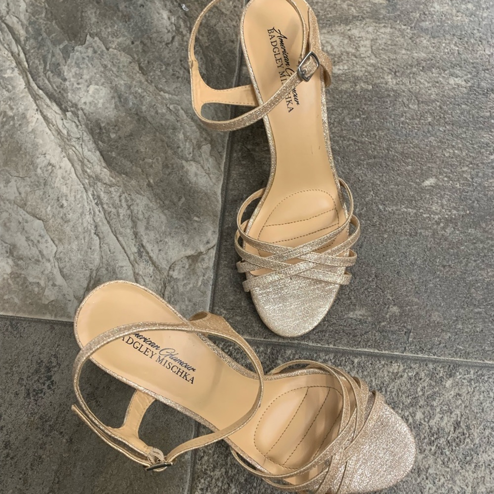 Badgley Mischka Block Heel